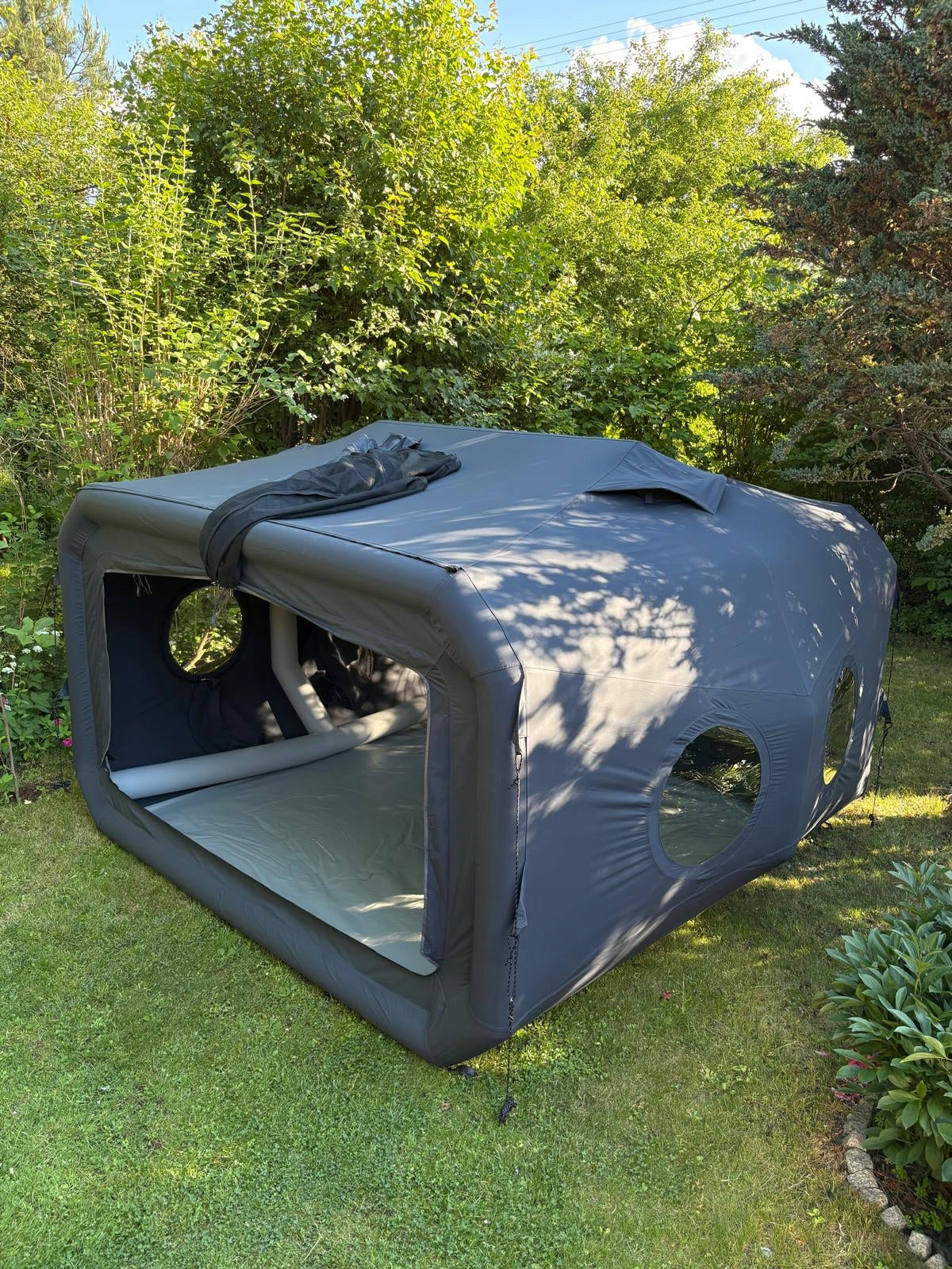 Camping Tent Inflatable Pumped Model Leader 210GTC