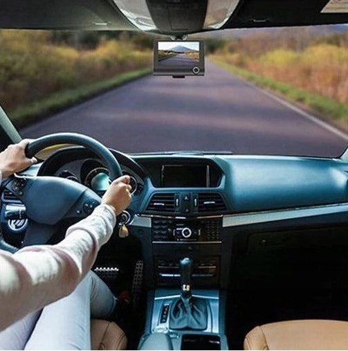 Car Video Recorder Driving 3 Cameras with Reversing + FREEBIE Manufacturer code 1610240015313