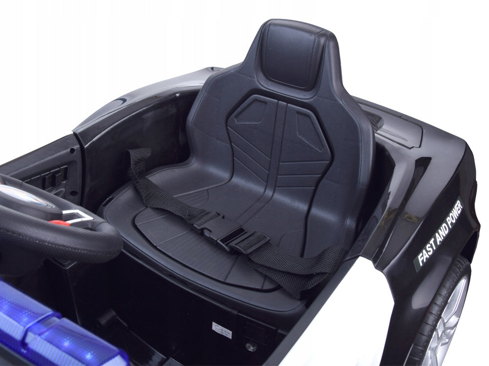 Car battery-operated police car pilot PA0218 Vehicle length 113 cm