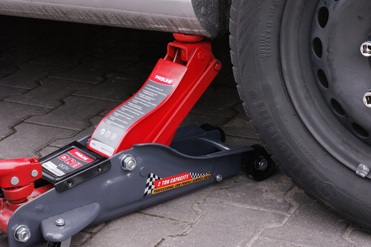 Car jack low profile 2T 89-360mm Proline 46921 Product weight with unit packaging 1 kg