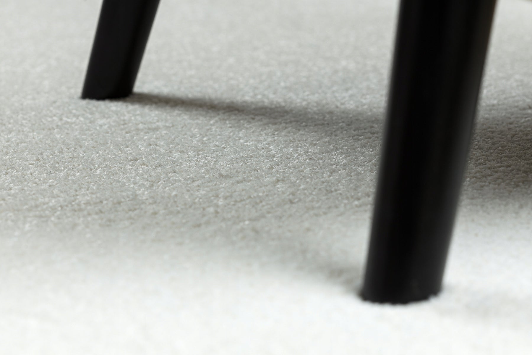 Carpet ETON PLUS single color cream smooth 200x300 cm Kind with short hair