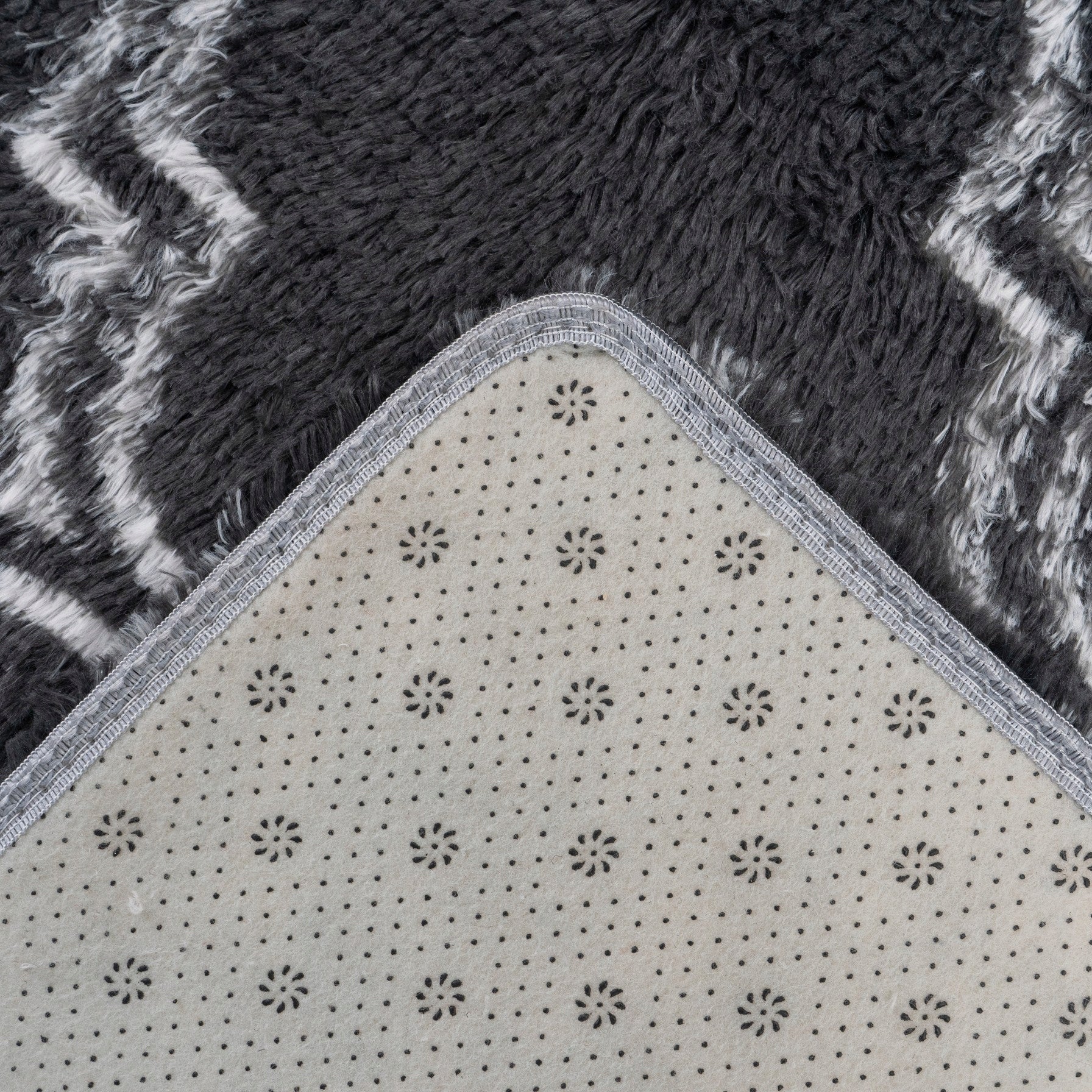 Carpet for living room shaggy DECOR non-slip soft fluffy fashionable 120x170 Brand Strado