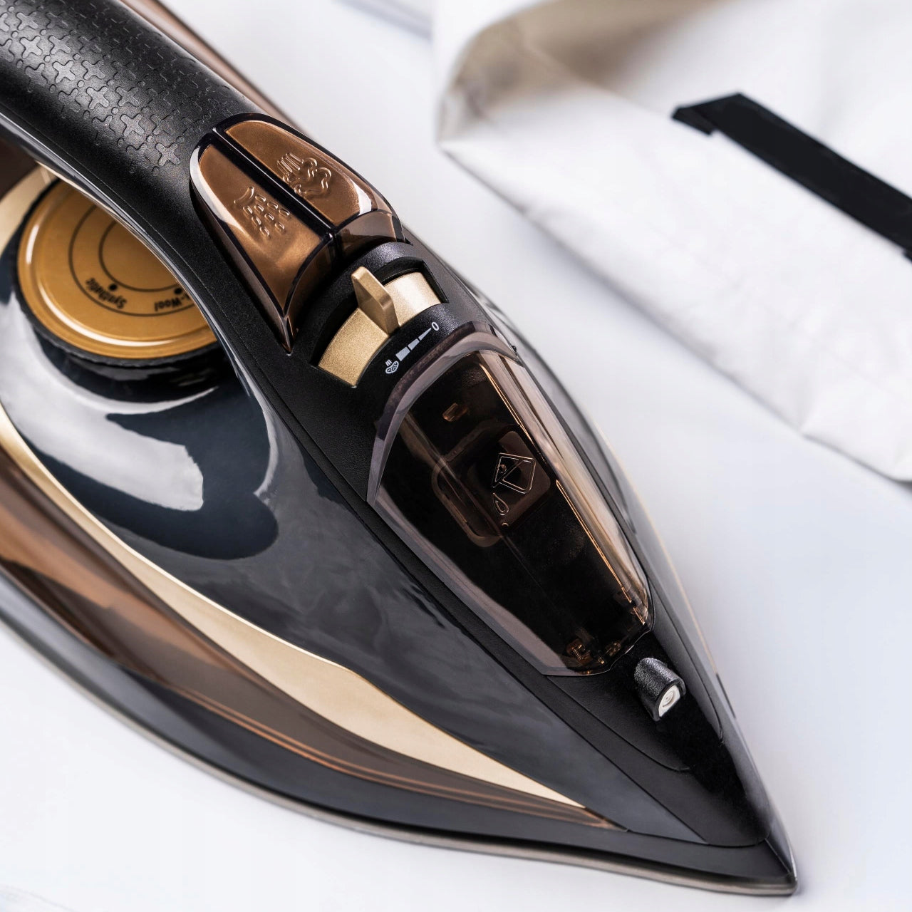 Ceramic Steam Iron HIGH POWER 3400W Self Cleaning FIREFIGHTER ANTI-DRIP Foot type ceramic