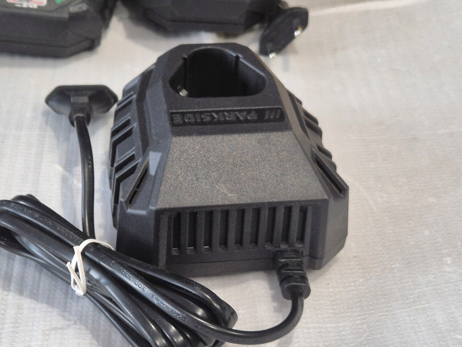 Charger Parkside PLGK 12 A3 X12V TEAM 12V 2,4A Series PLGK