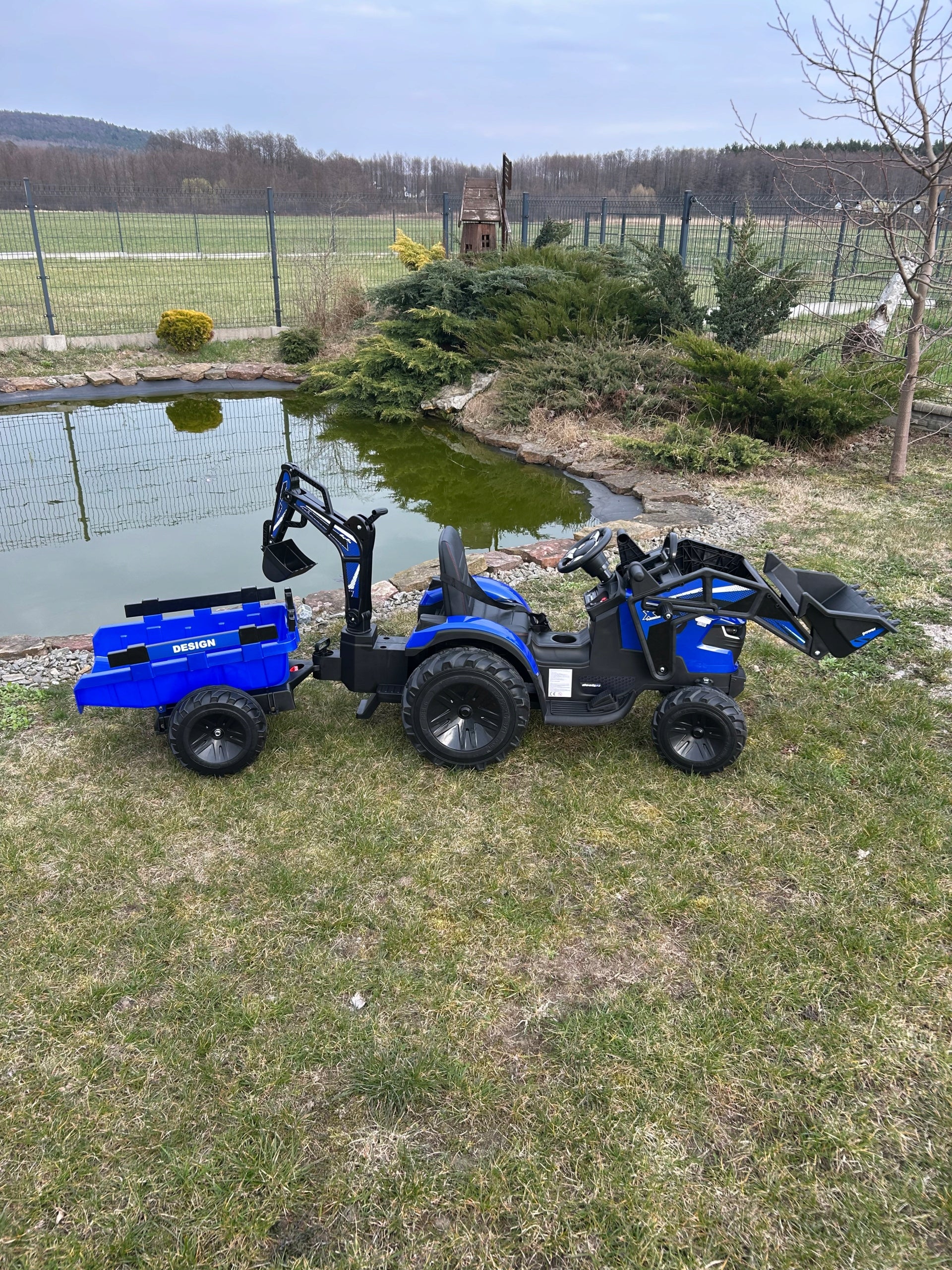 Children's Battery TRACTOR 2X200W 24V7Ah Trailer Bulldozer Excavator Color blue