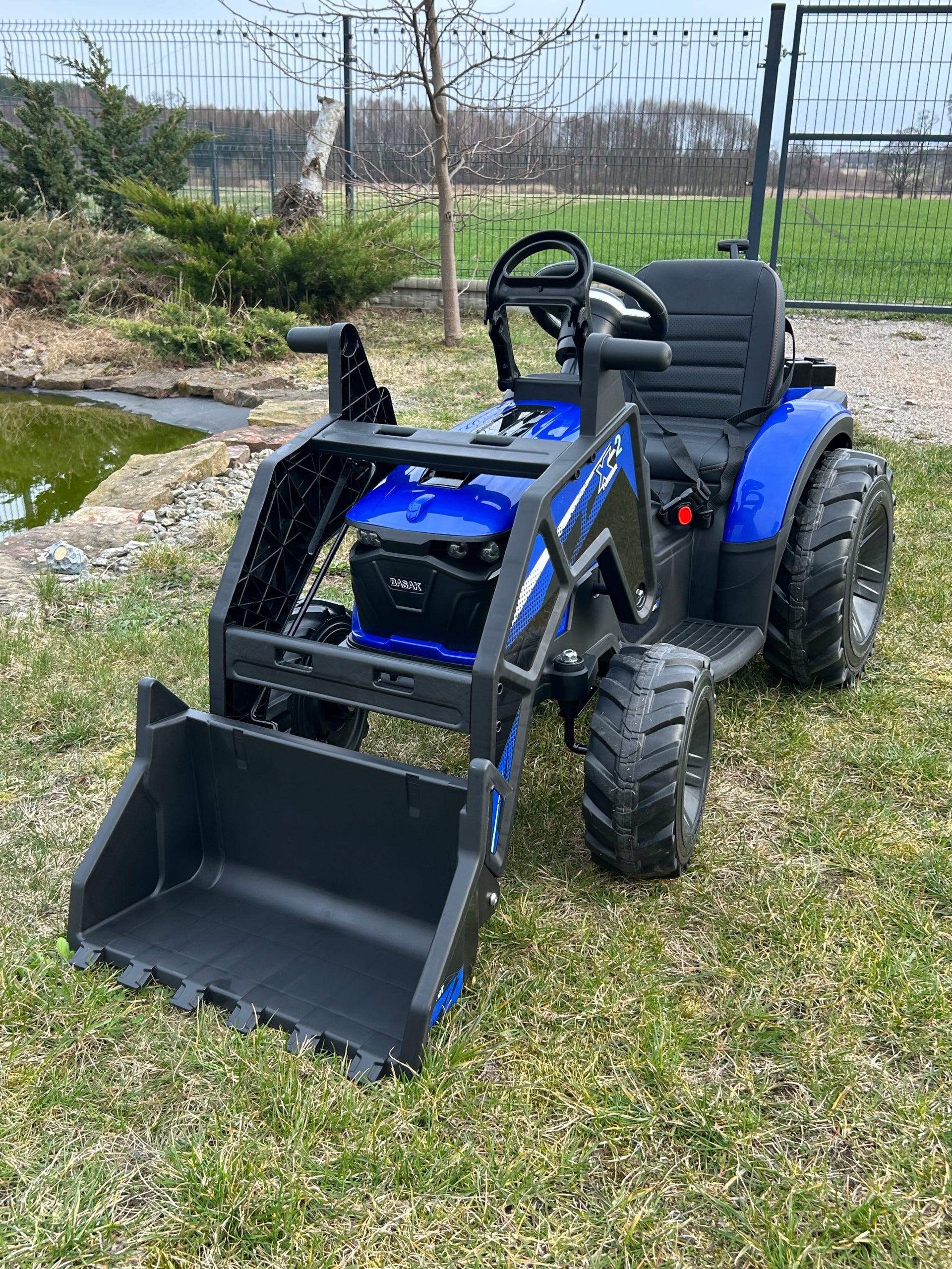 Children's Battery TRACTOR 2X200W 24V7Ah Trailer Bulldozer Excavator Maximum load 30 kg