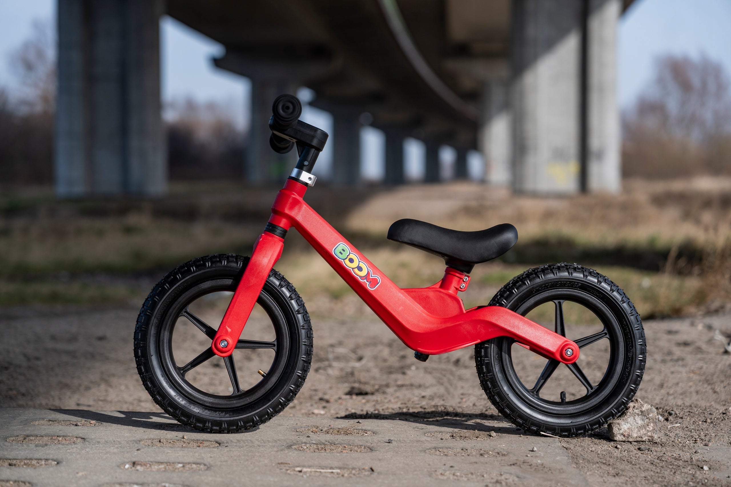 Children's balance bike BOOM light red Manufacturer code 5907284410523
