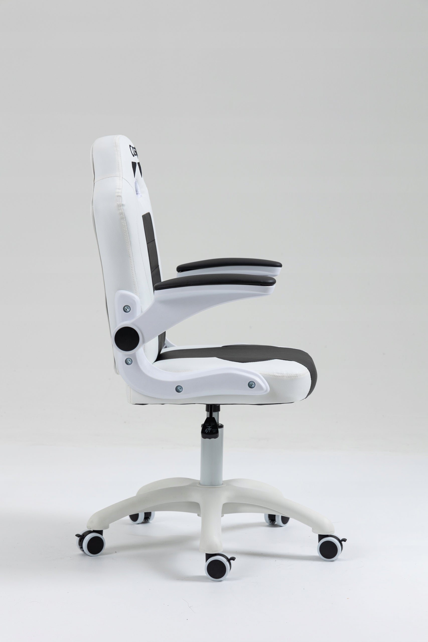 Children's gaming chair Cobra JUNIOR CRF-2303 White and black leather Furniture depth 33 cm