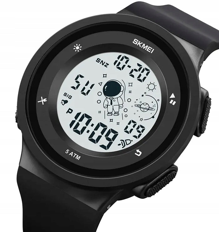 Children's watch / strap / electronic / many functions / SPACE