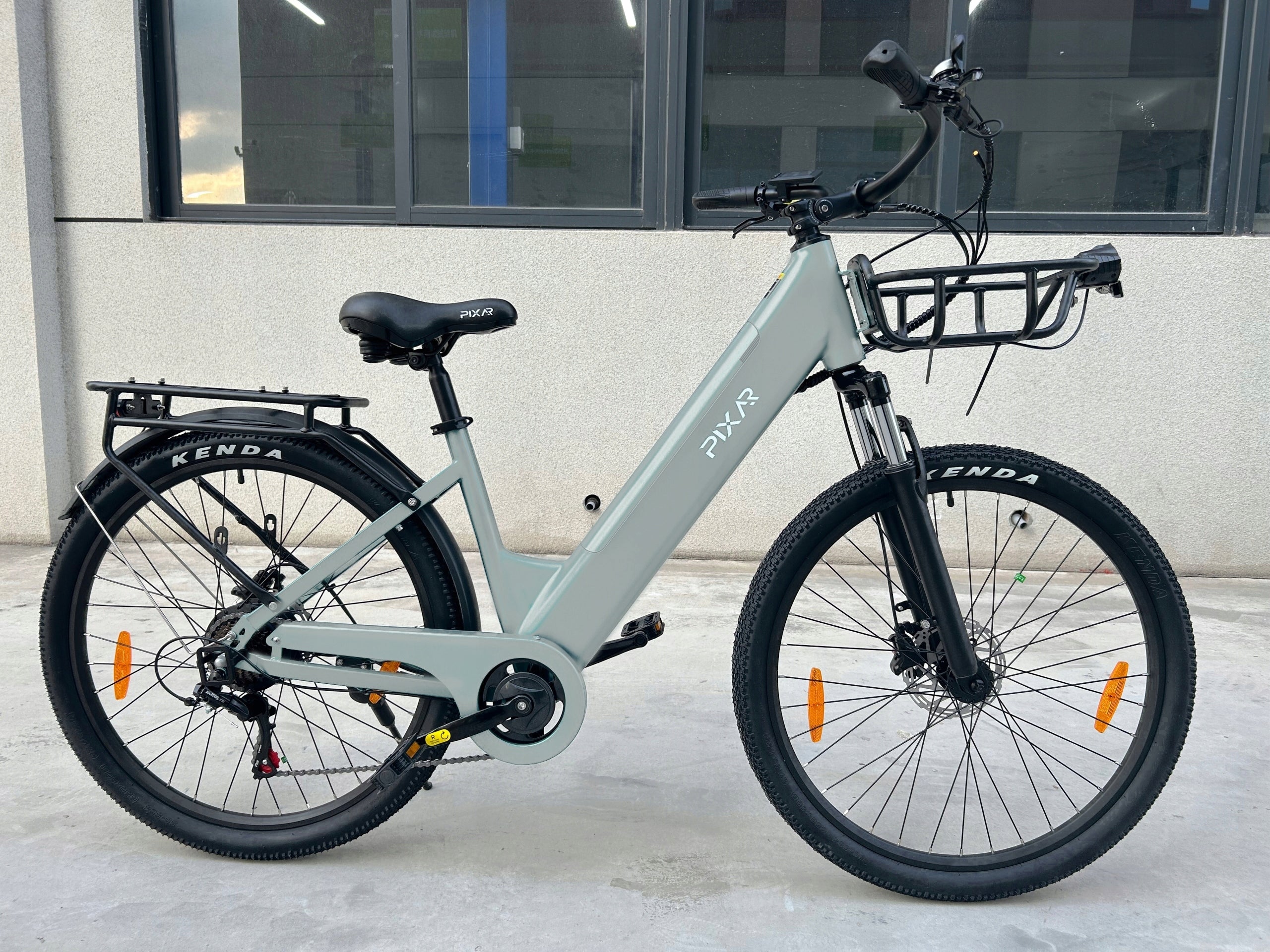 City Electric Bike Pixar C1 Pro 250W 36V 18Ah25KM/H 100HP Range 28" Foldability partially assembled, calibrated