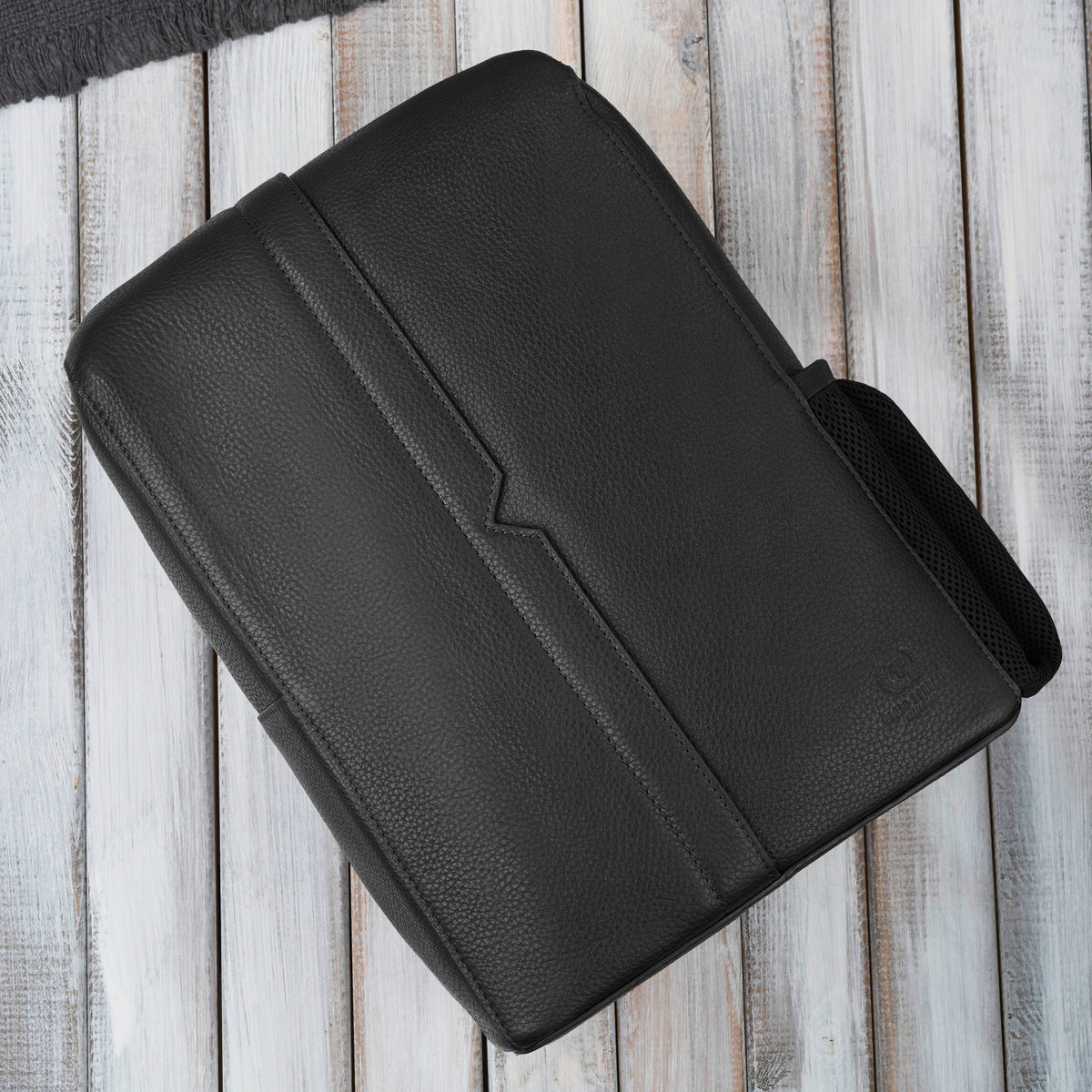 City leather backpack for work premium compact black Paolo Peruzzi Brand Paolo Peruzzi