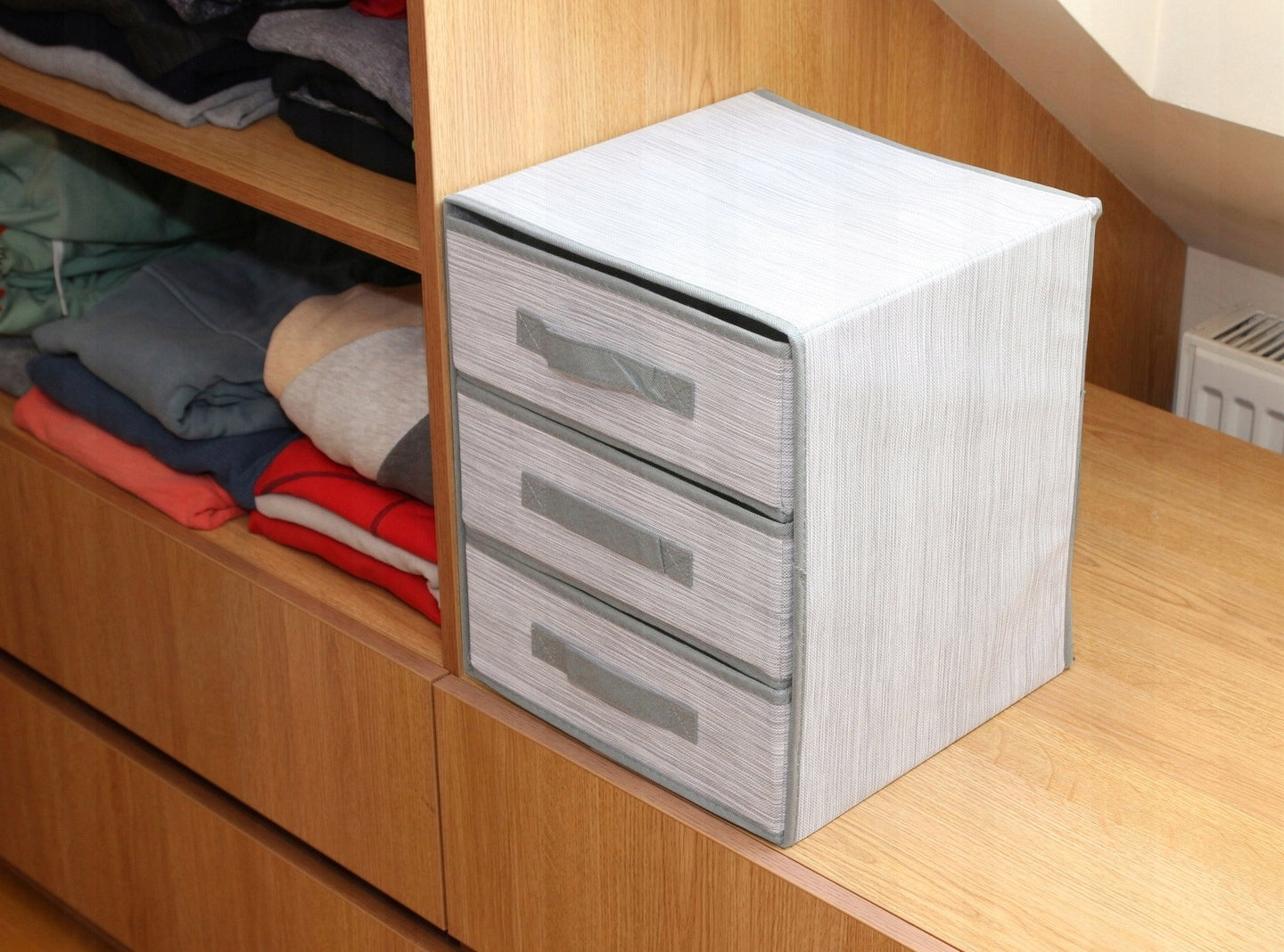 Closet organizer with 3 drawers - for underwear, clothes, accessories Length 32 cm