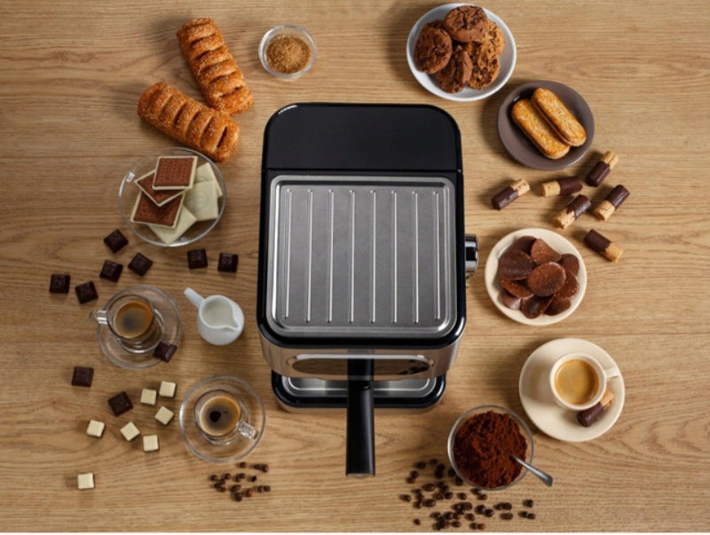 Coffee maker Gorenje ESCM15CD 15 bar 1100W Capacity 1,5 l Model ESCM15CD