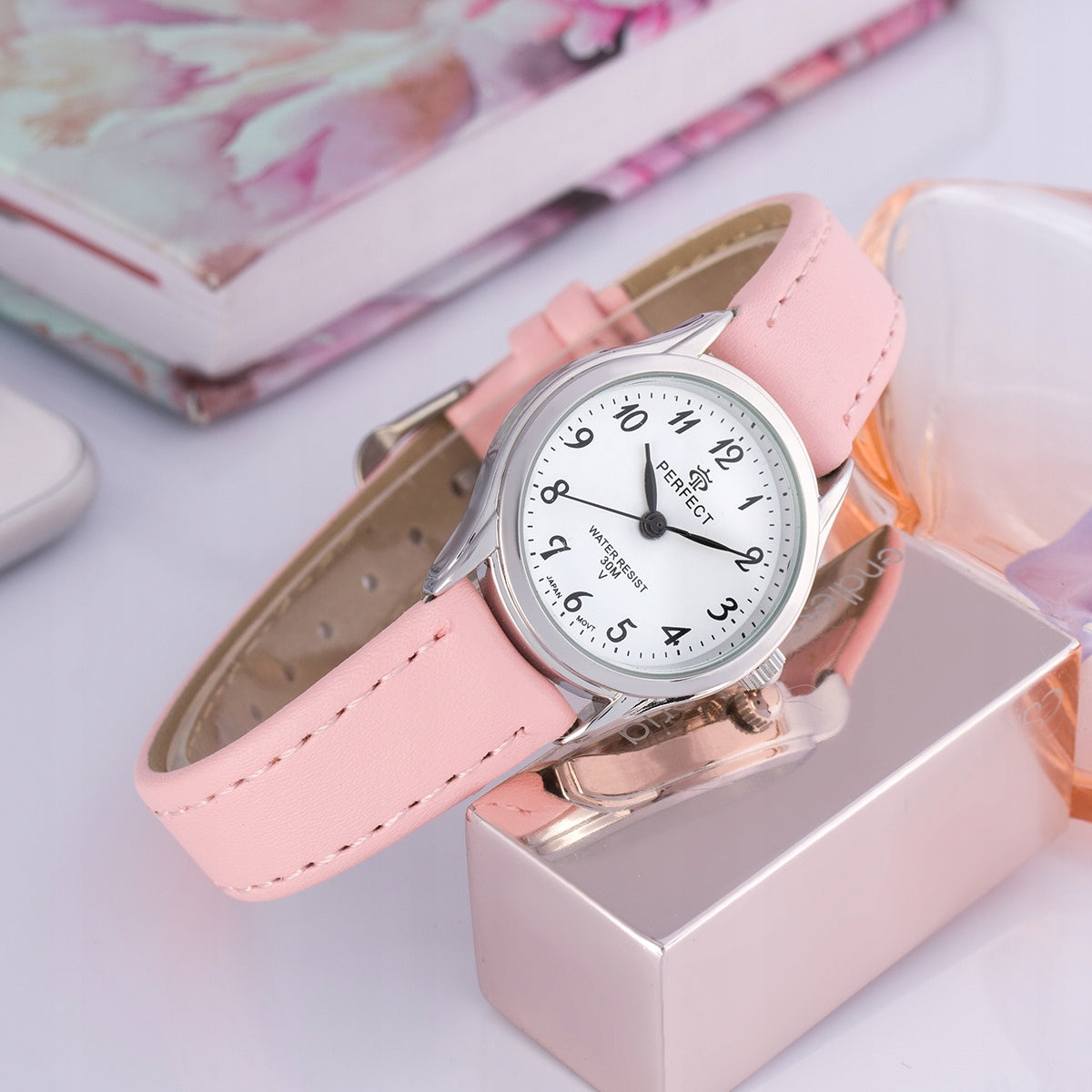 Communion Watch PERFECT LXC009S-13 DELICATE WITH NUMBERS + BOX Gender woman