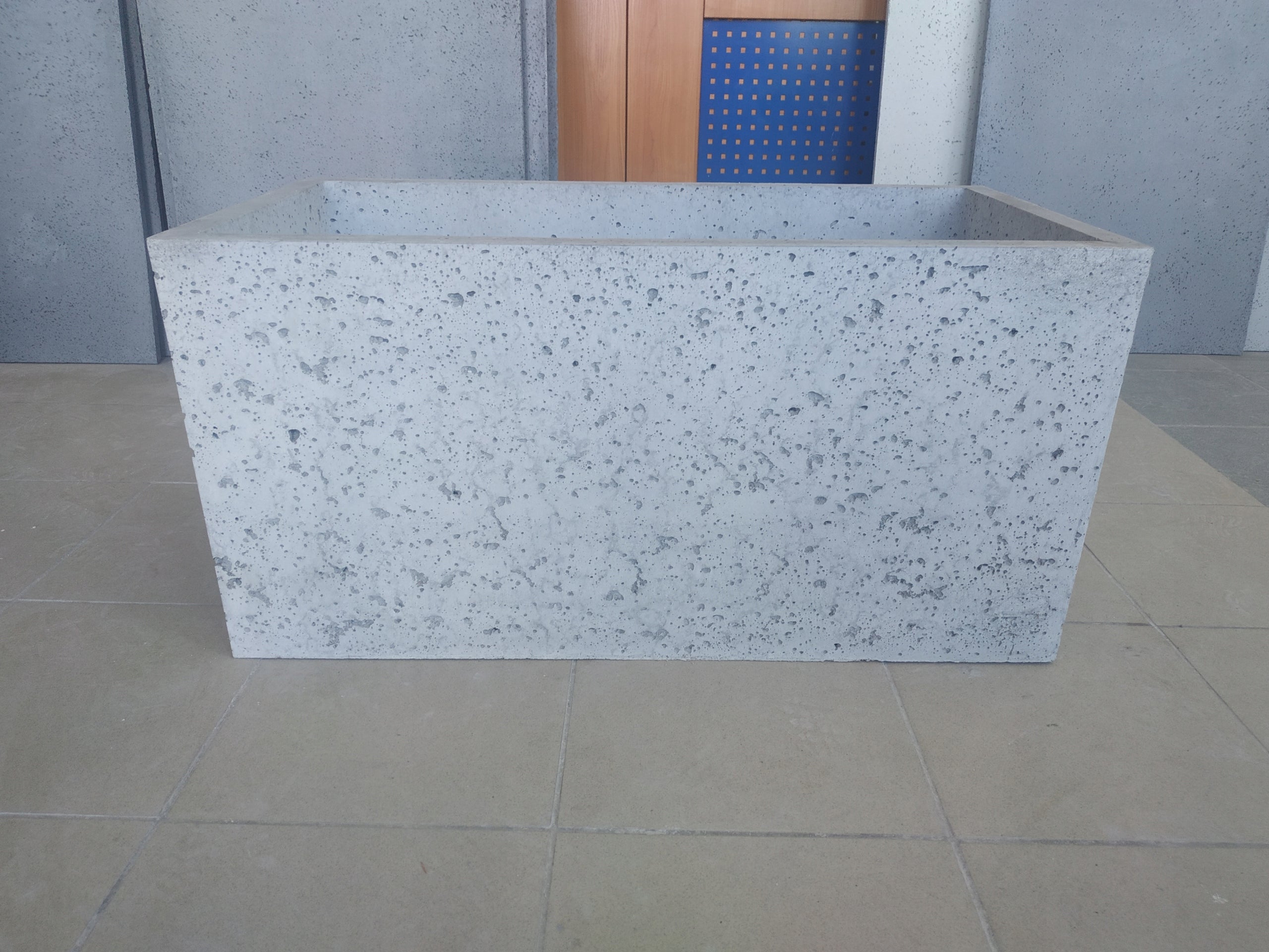Concrete Pots Architectural Concrete 80/40/40 Manufacturer code 01