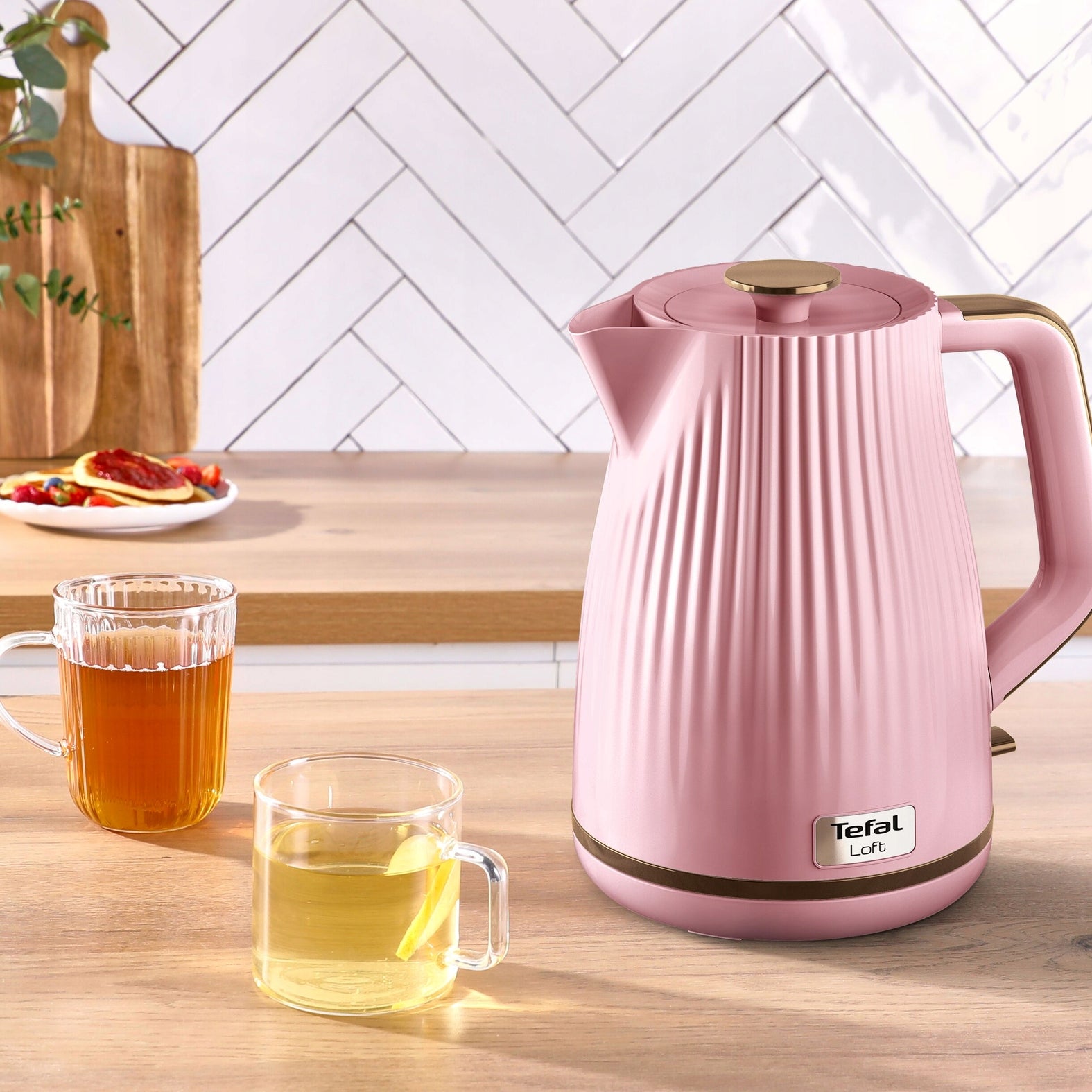 Cordless electric kettle TEFAL Loft KO2517 2400 W pink Capacity 1.7 l