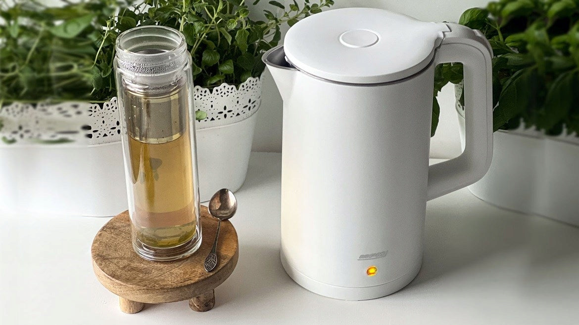 Cordless kettle 1,7L MPM MCZ-105 white Model MCZ-105
