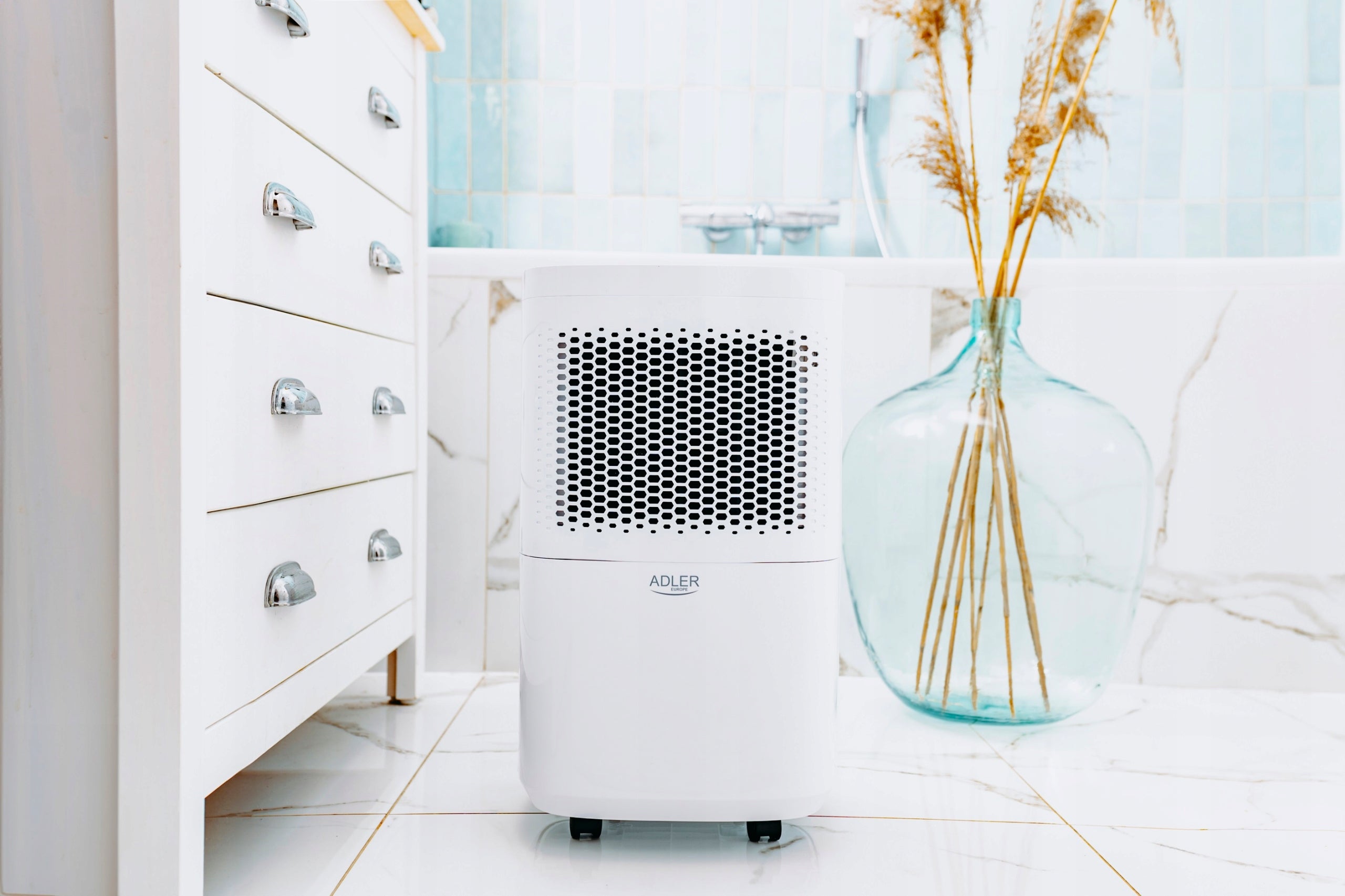 DEHUMIDIFIER ELECTRIC MOISTURE ABSORBER HOUSEHOLD EFFICIENT 10l/24h Brand ADLER
