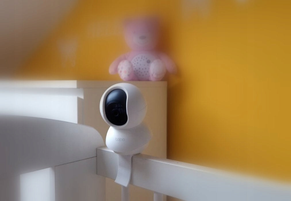 DELOSPRO Non-invasive mount clip for TP-LINK Tapo C200 camera for crib EAN (GTIN) 5905481928070