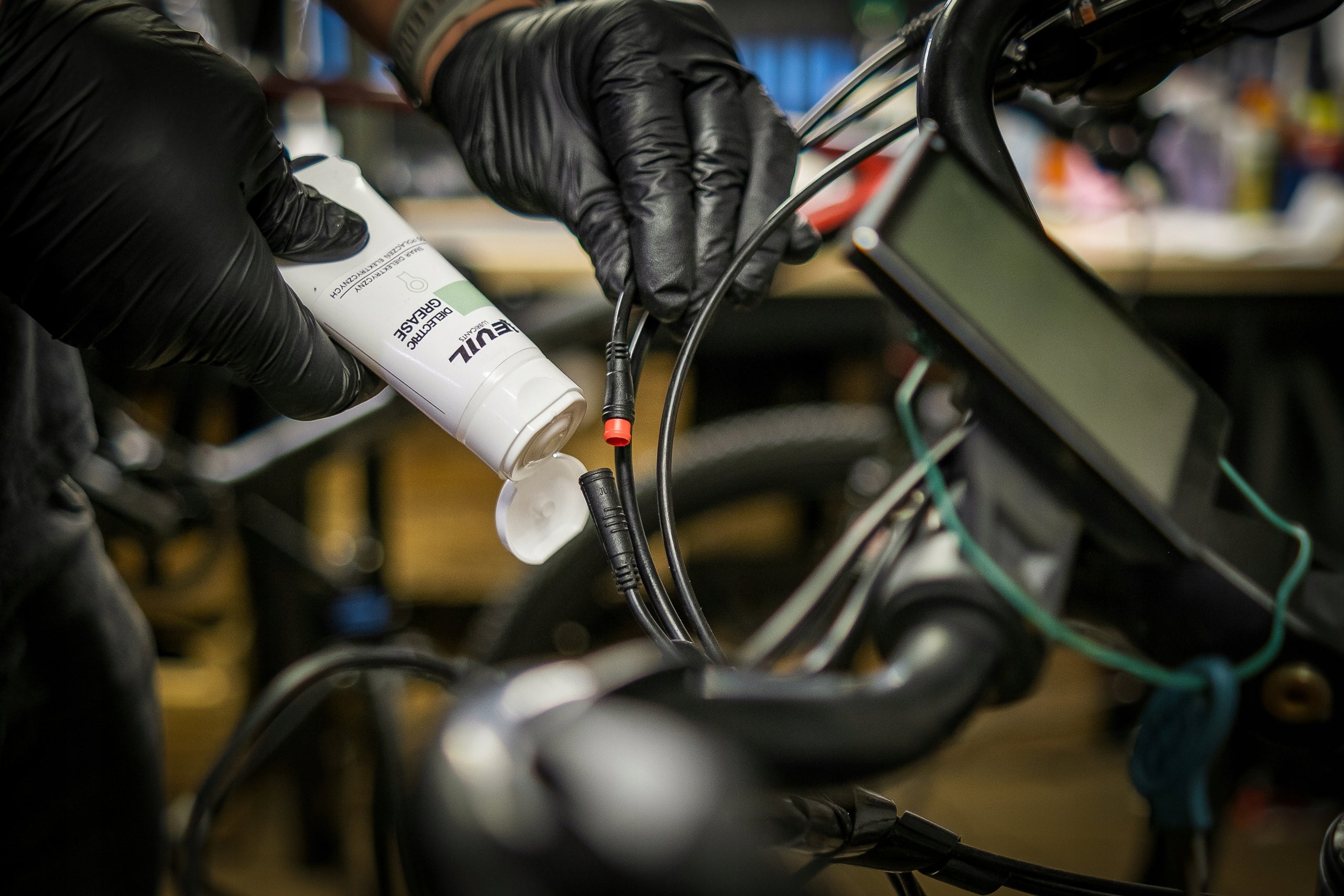 DIELECTRIC WATERPROOF GREASE FOR EVIL DIELECTRIC GREASE 60ML CONNECTIONS Packaging capacity 60 ml