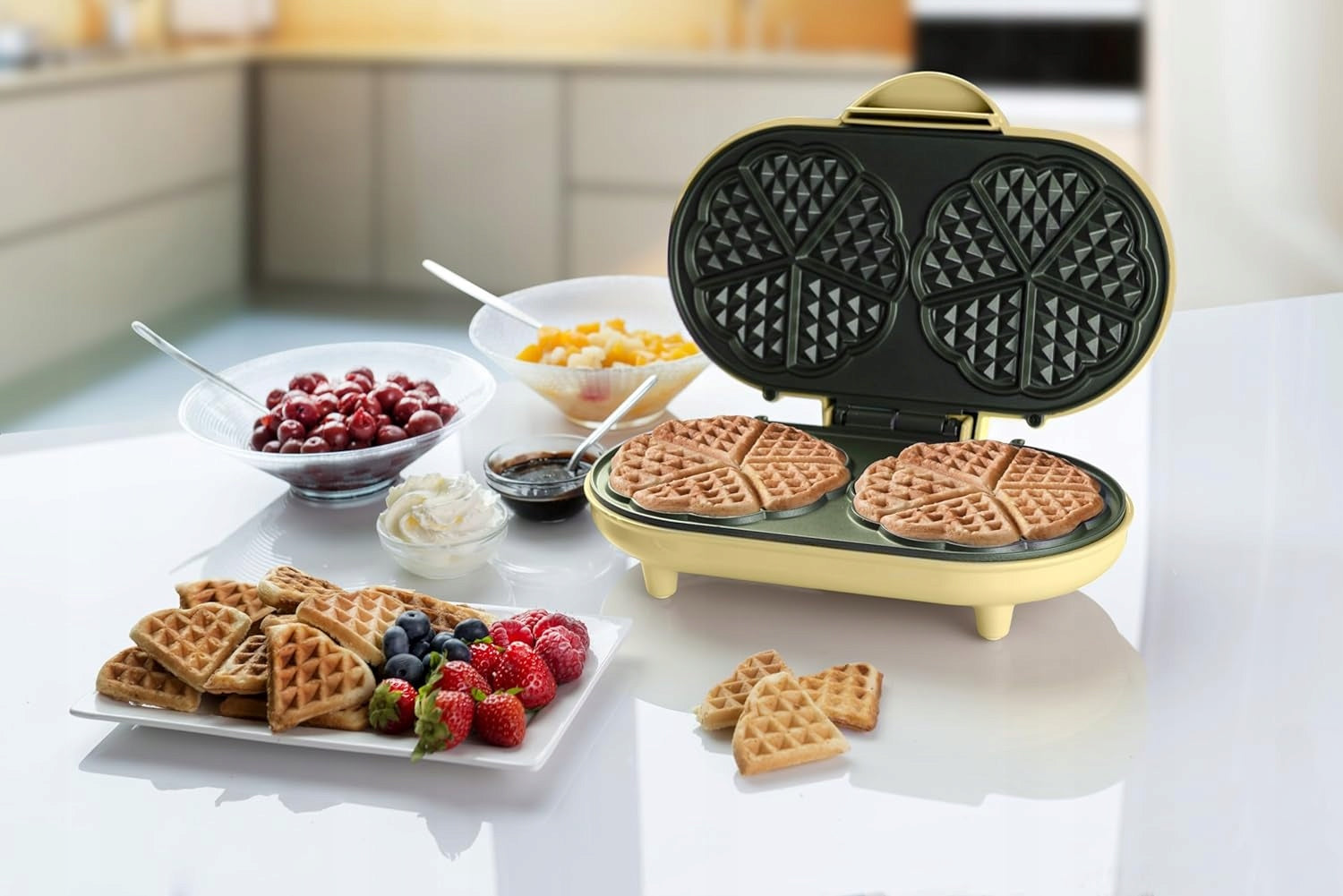 DOUBLE WAFFLE MAKER FOR CLASSIC WAFFLES WITH NON-STICK COATING 1000 IN Brand Bestron