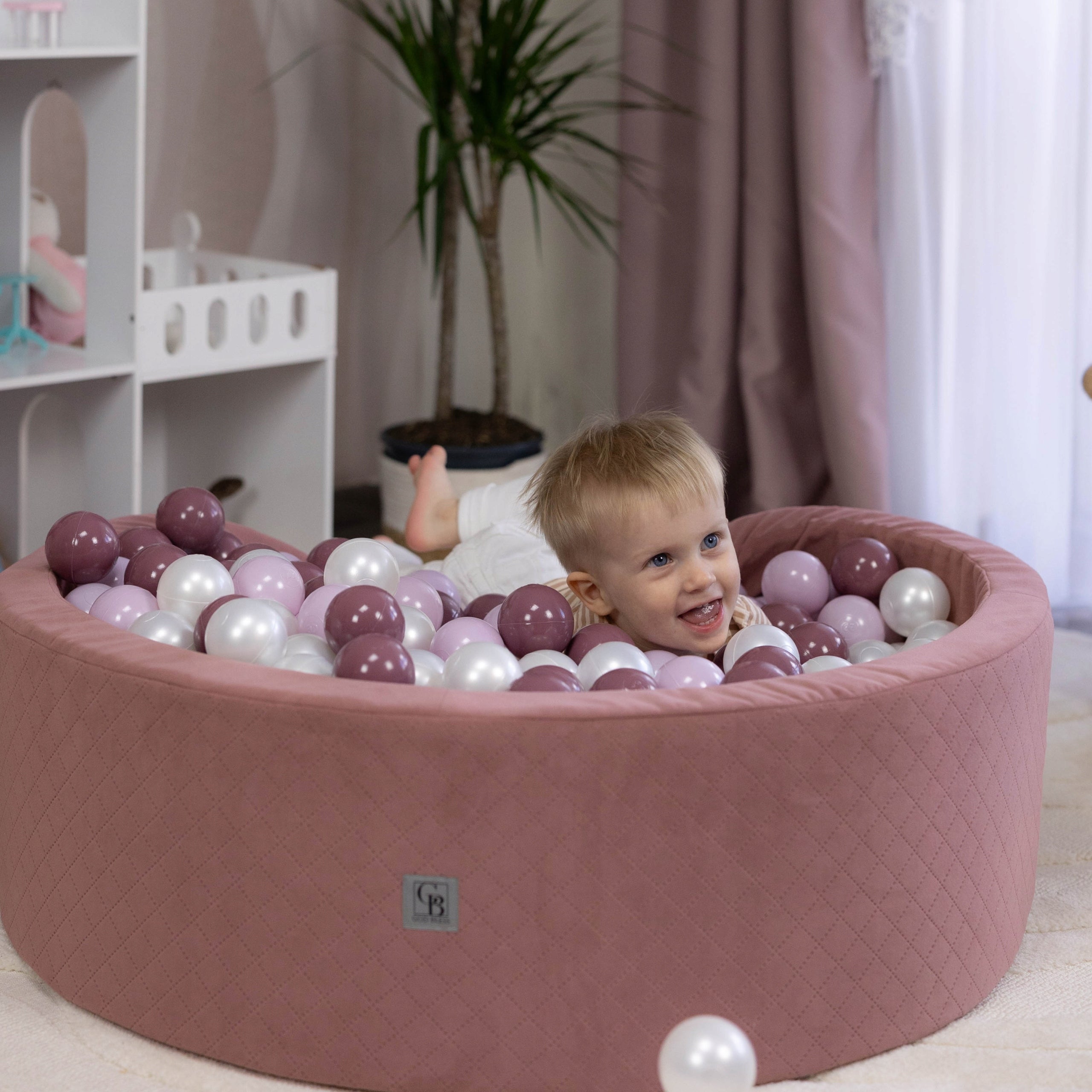 DRY POOL PLAYPEN WITH BALLS FOR CHILDREN FOR ROOM 6COLORS 200BALLS Manufacturer code GodBless