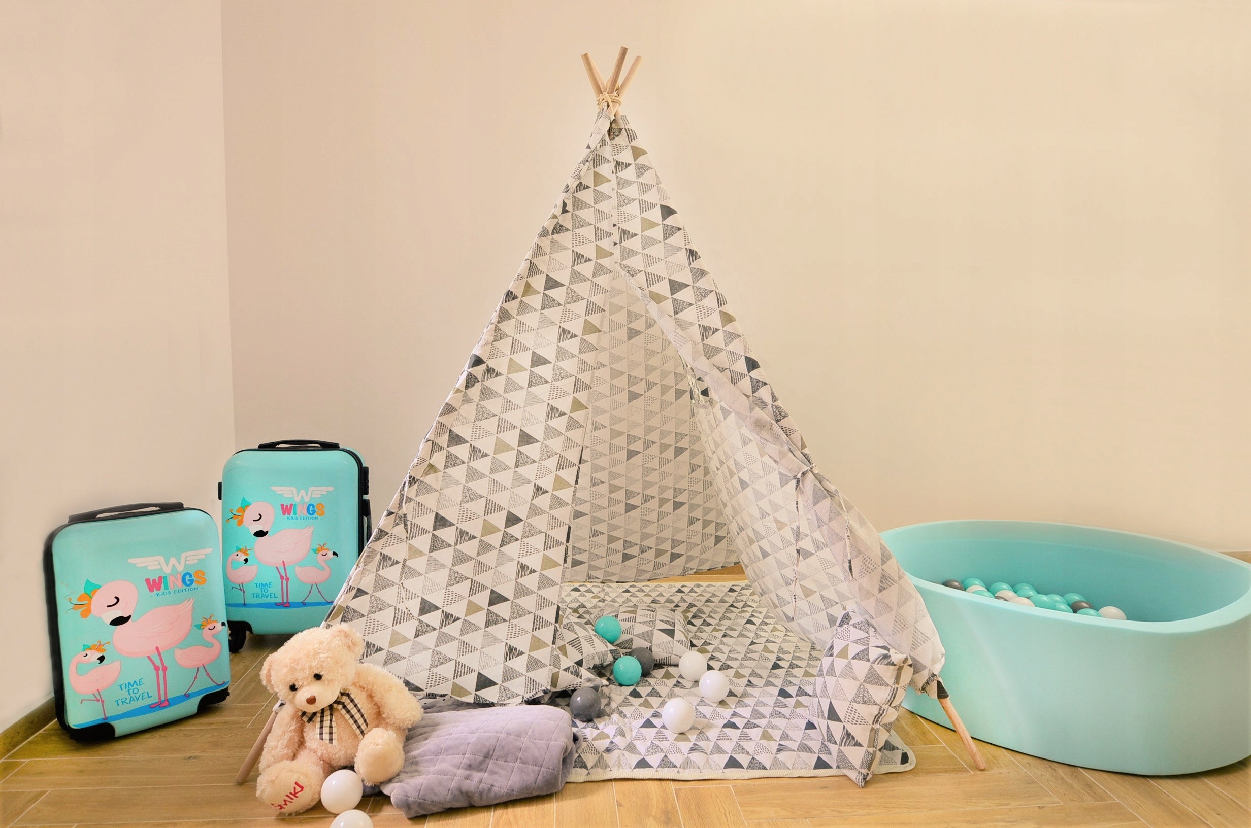 DRY POOL with BALLS Soft playpen for children 90x30 Color green