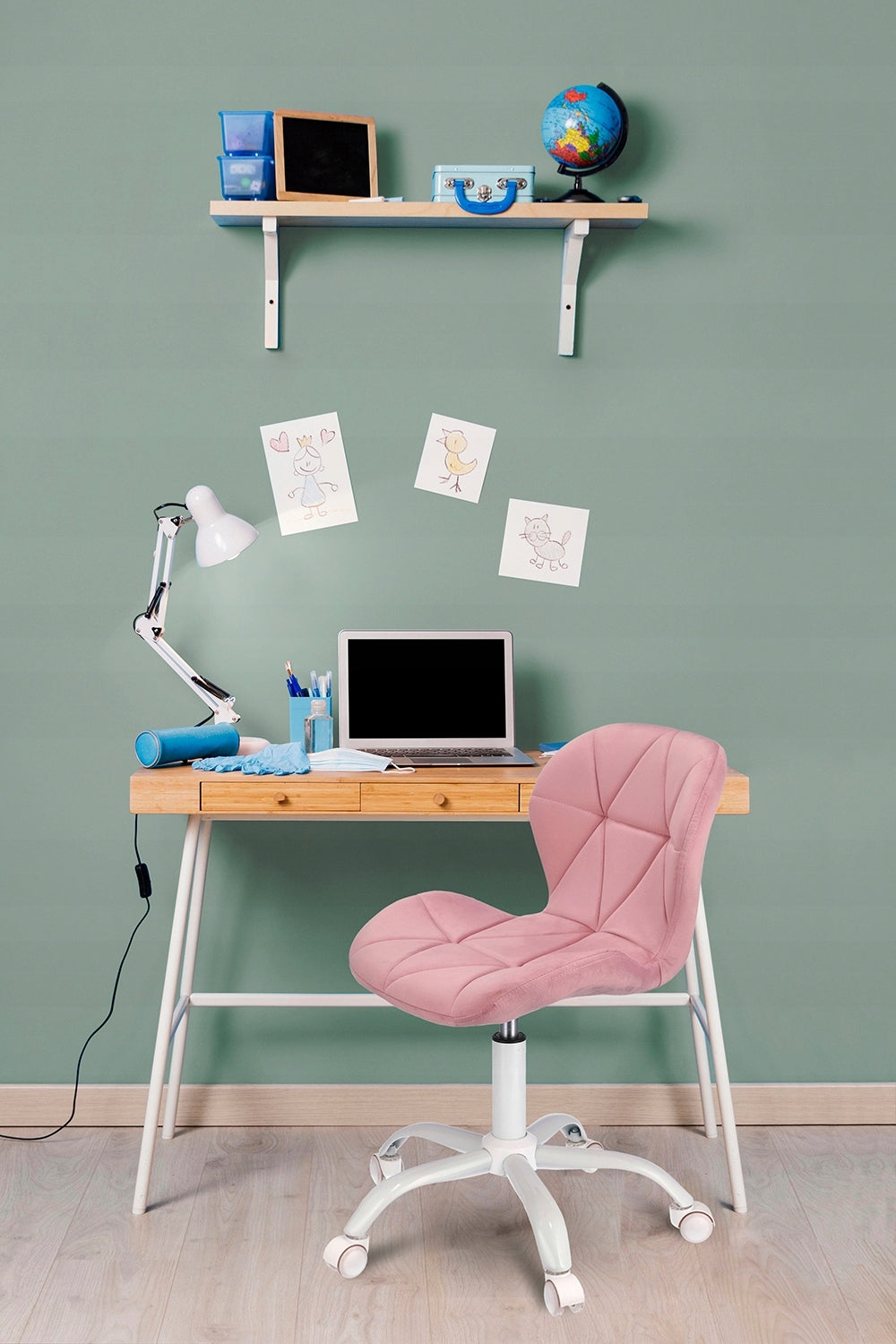 Desk chair on wheels SWIVEL for desk ENDO velour pink JUMI Manufacturer code z poduszką nowoczesne