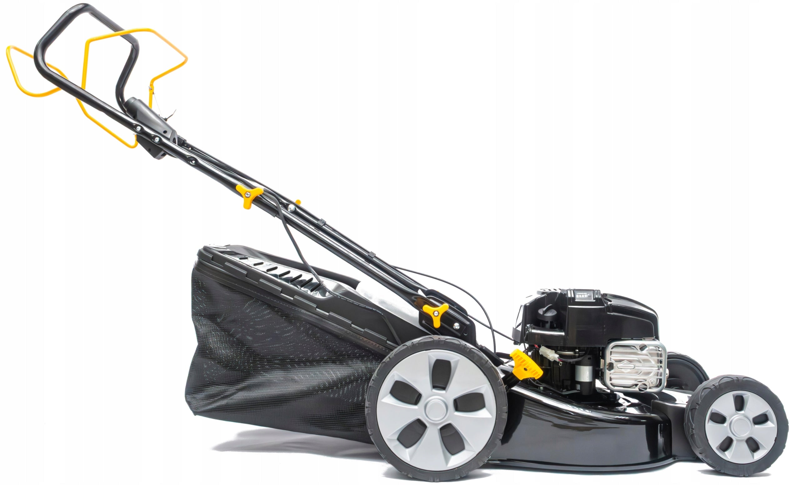Diesel mower with Alpina Stiga 46 cm Briggs & Stratton engine Mowing width 46 cm