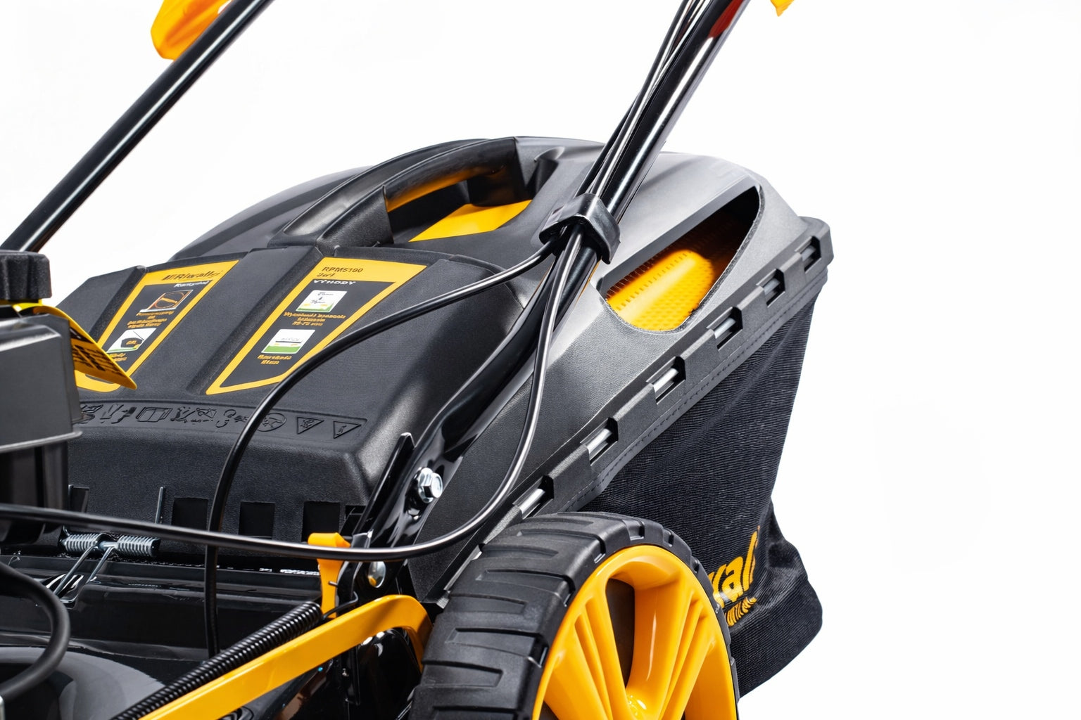 Diesel mower with Riwall PRO RPM 4735 E electric start Packaging status original