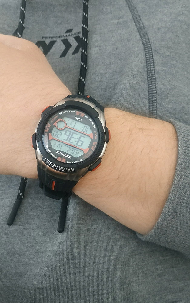 Digital Youth Watch XONIX WR100m Sports Batteries included yes