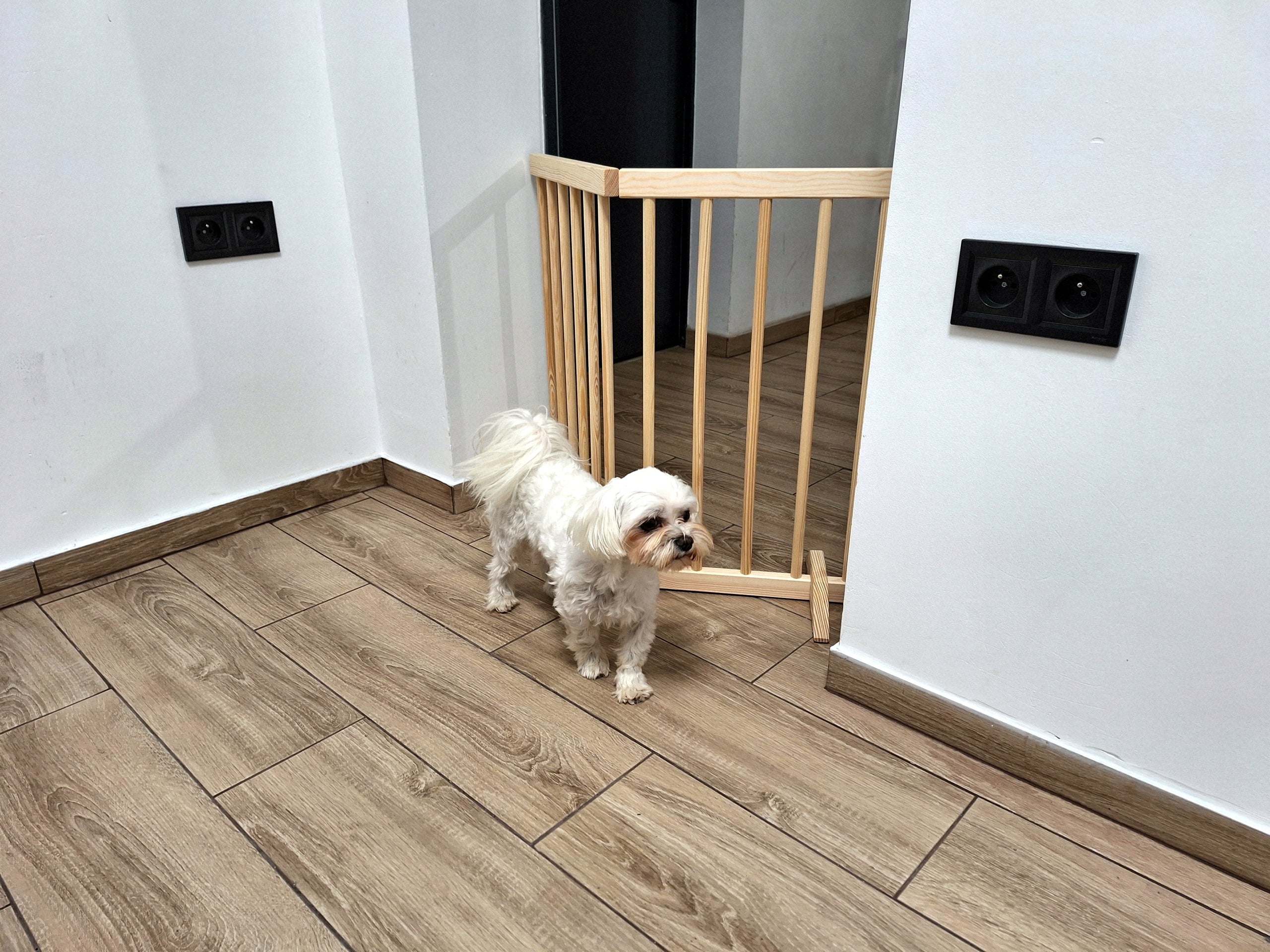 Dog Barrier Wooden Folding Protective Fence House SMALL BREEDS 90x61cm Length 90 cm