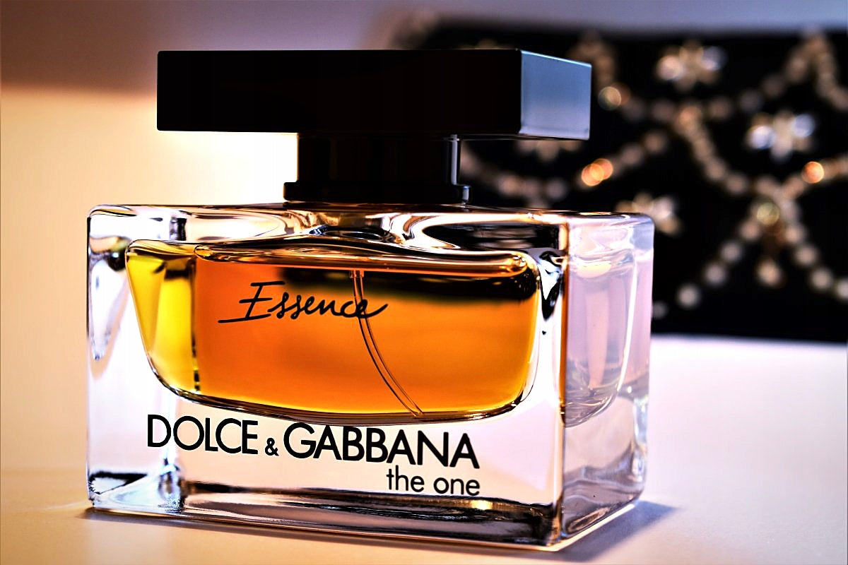 Dolce & Gabbana The One Essence Eau de Parfum spray 65ml EDP Manufacturer code 7346FM (2017) na zdjęciu