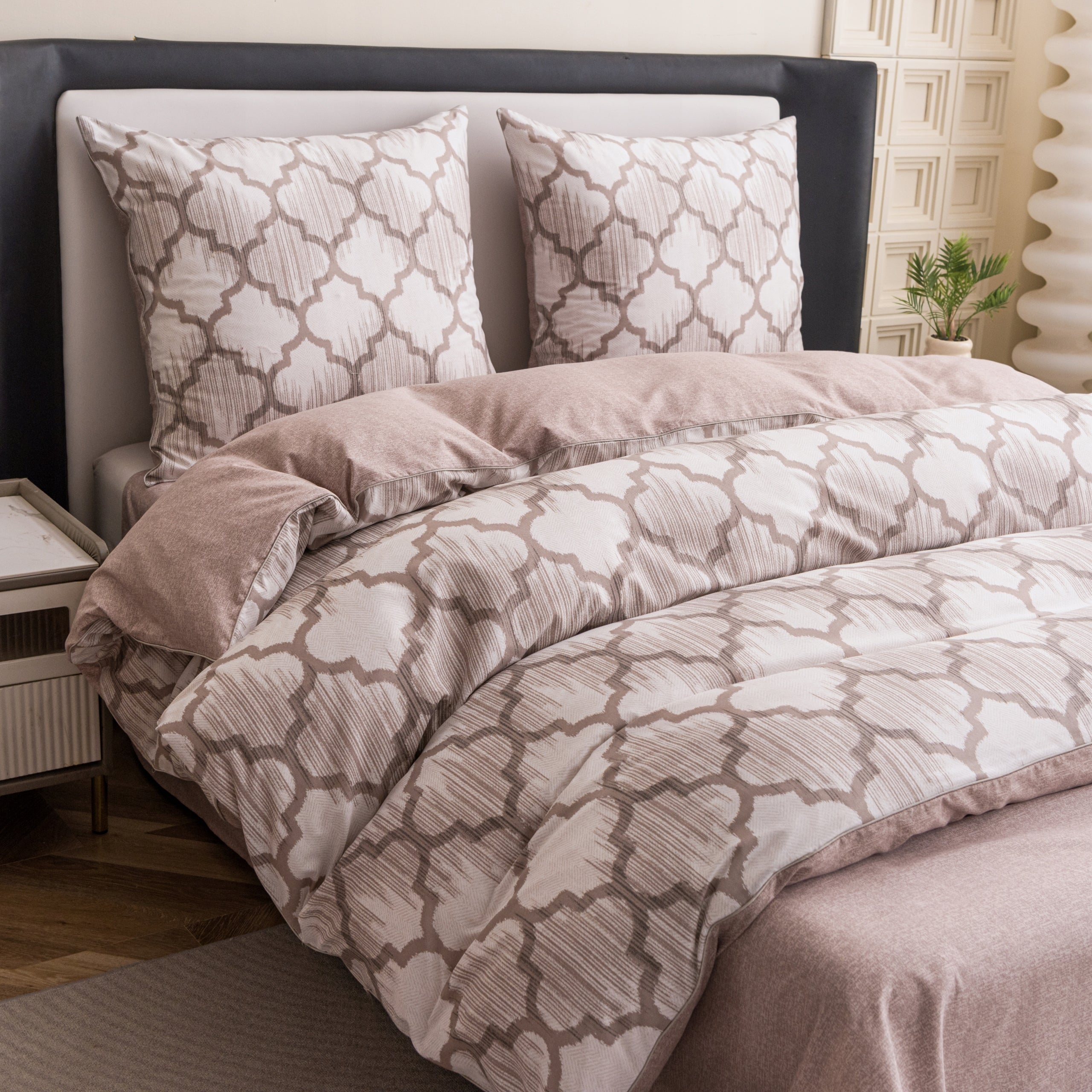 Double Sided Bedding 160x200 Microfiber With Ribbon 3 Pieces Elegant Pattern Packaging status original
