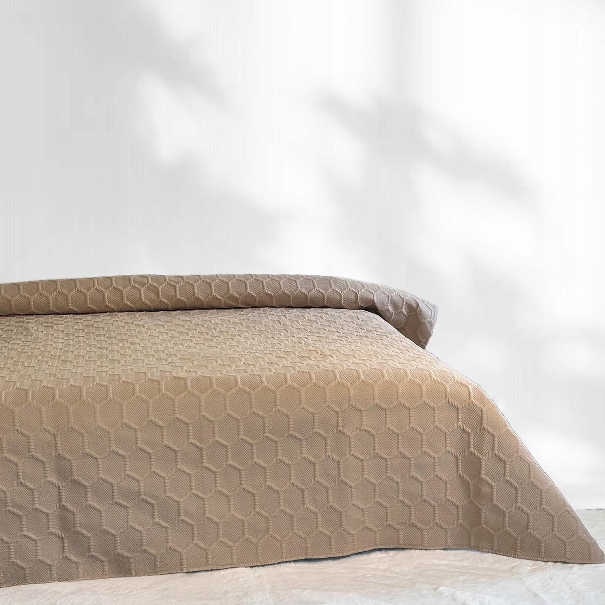 Double Sided Bedspread Parla 3D Kapa Pled Beige 180x220 cm Manufacturer code 5900072519880