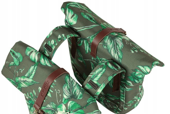 Double bicycle pouch Basil Ever-Green 28-32L Brand Basil