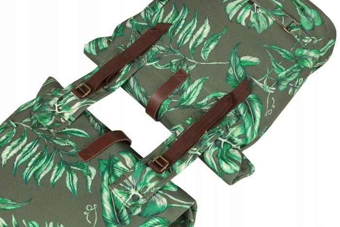 Double bicycle pouch Basil Ever-Green 28-32L Capacity 28 l