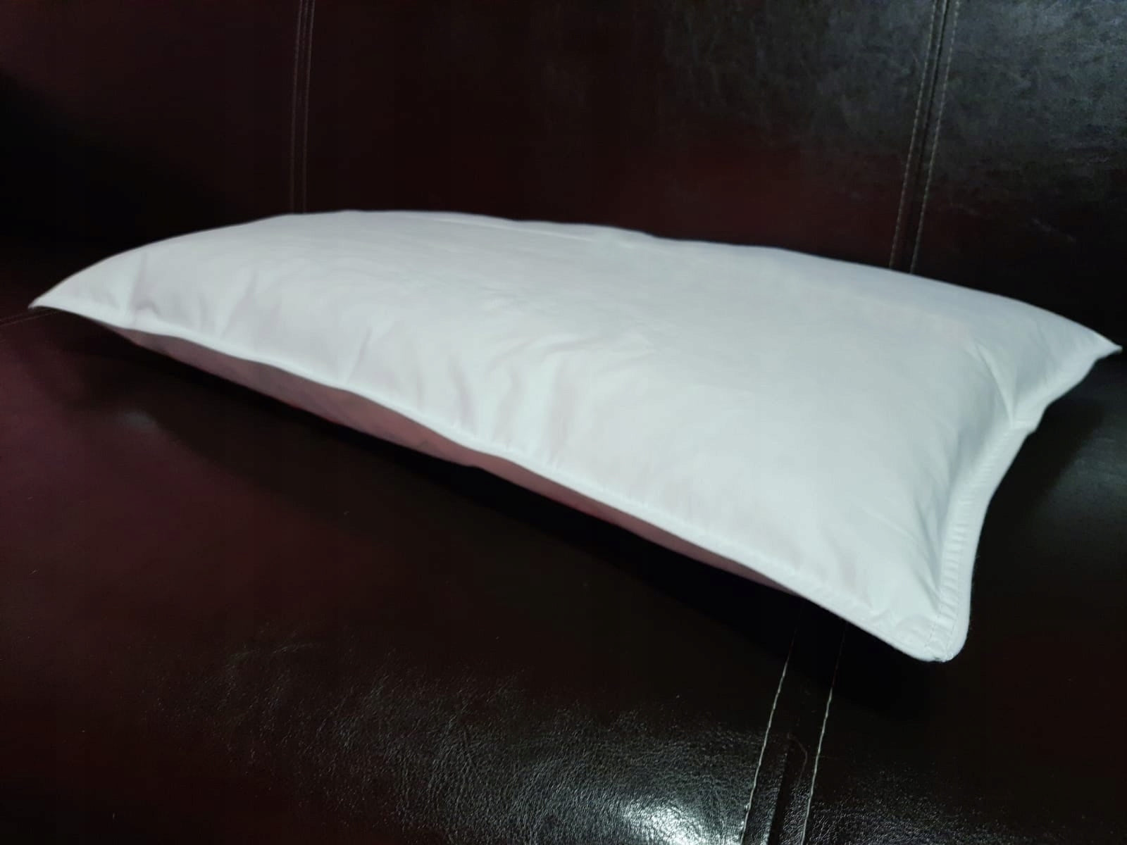 Down pillow for a 40x60 bed Manufacturer code P98202
