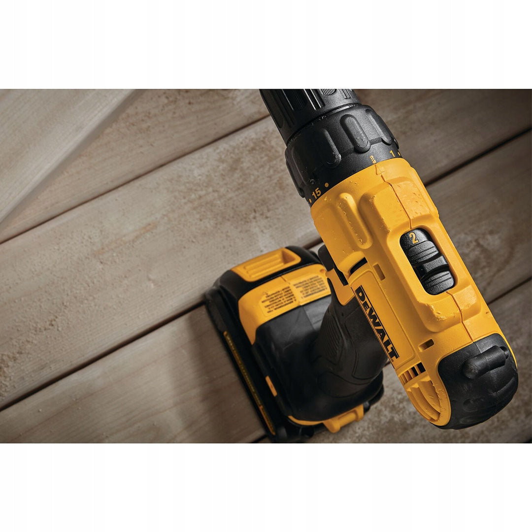 Drill/driver DeWALT DCD771S2 XR 18V 65Nm 2x1,5Ah bag Power supply rechargeable battery