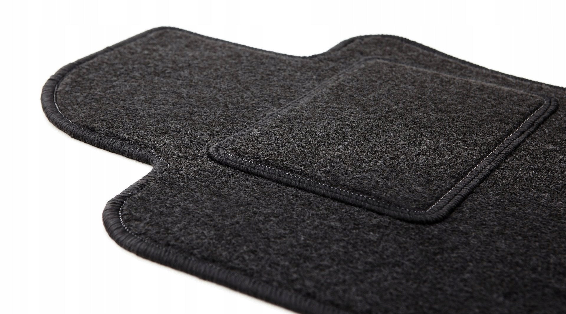 Driver velour rug for: Ford Focus MK3 hatchback, sedan, station wagon (2010 Packaging status original
