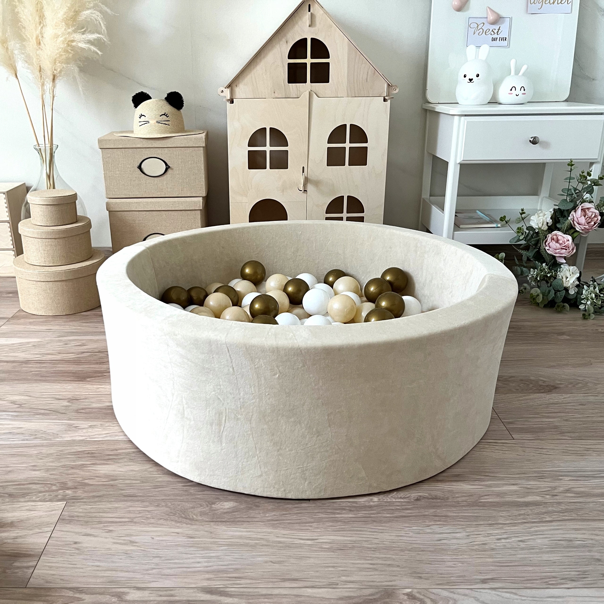 Dry pool with balls 30x90 Velvet Cream 200 balls - ANY MIX Product width 90 cm
