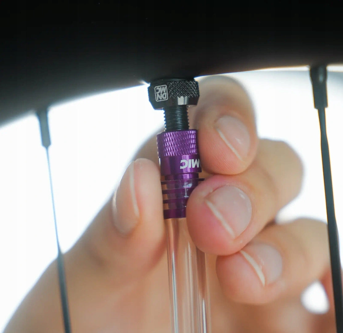 Dynamic Tubeless Hector The Injector Syringe for Sealant Brand Dynamic