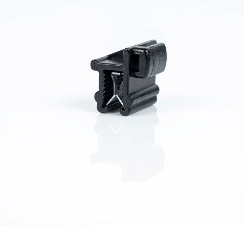 EDGE HOLDER BAND BASE CLIP SIDE AT AN ANGLE OF 0,7-3,0mm