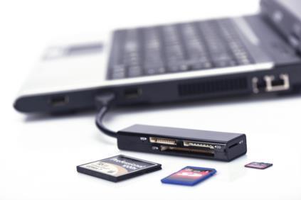 EDNET 4-port USB 2.0 HighSpeed CF, SD,mSD, memorystick card reader Manufacturer Ednet
