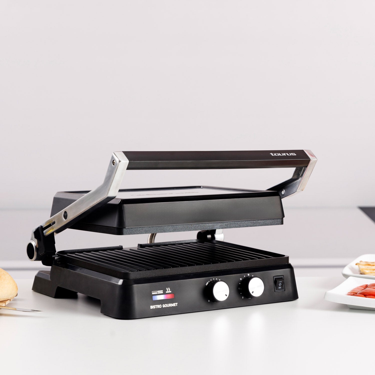ELECTRIC GRILL TOASTER PANINI FOLDING Taurus Bistro Gourmet 2600W Manufacturer code 8414234681478