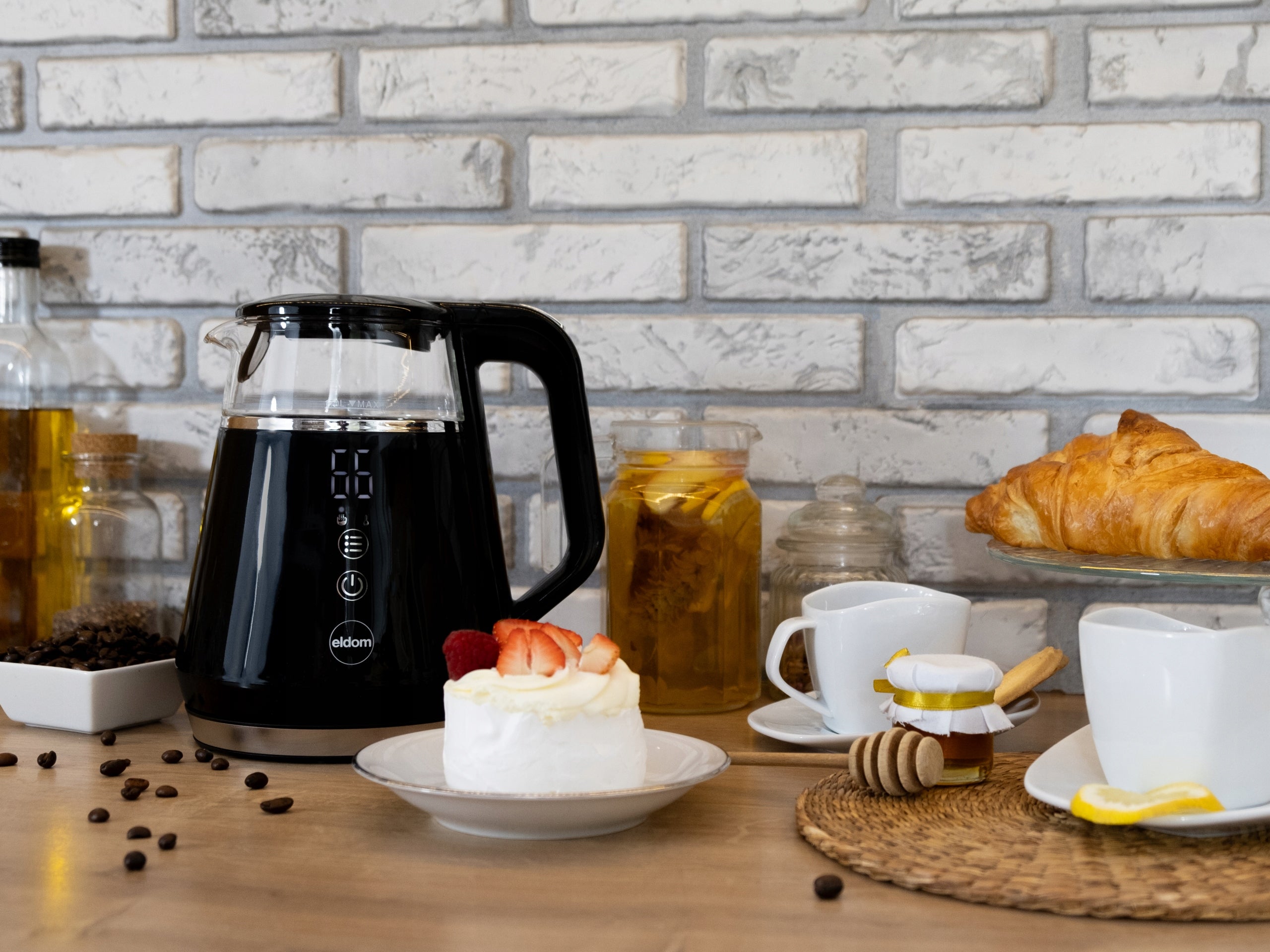 ELECTRIC KETTLE WIRELESS GLASS 1L TOUCH PANEL 1100W BLACK Dominant color black