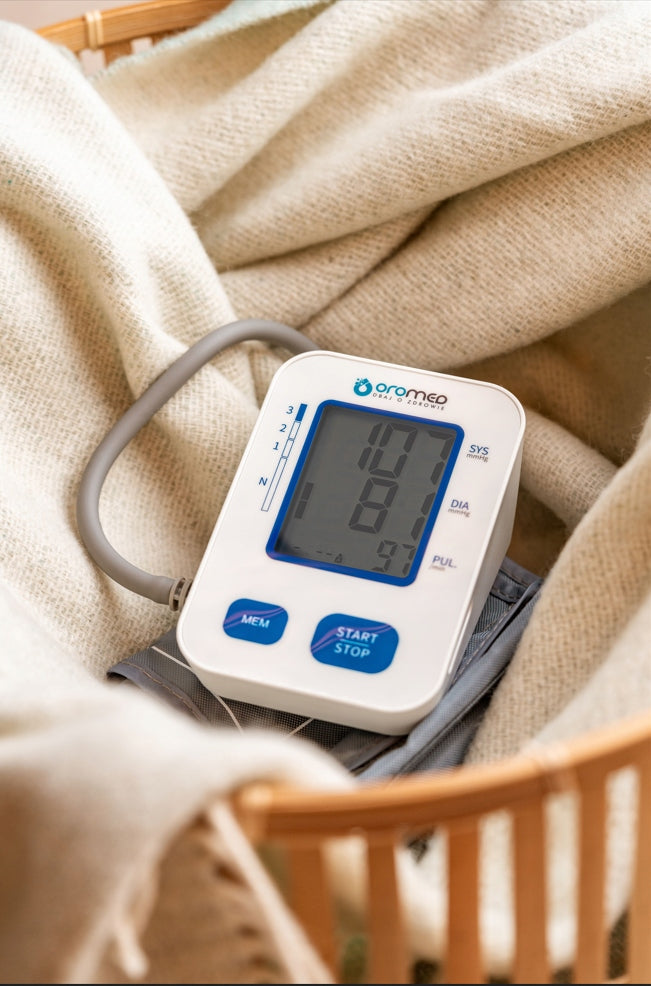 ELECTRONIC SHOULDER BLOOD PRESSURE MONITOR OROMED BP1 super cuff 22-40cm Medical device yes