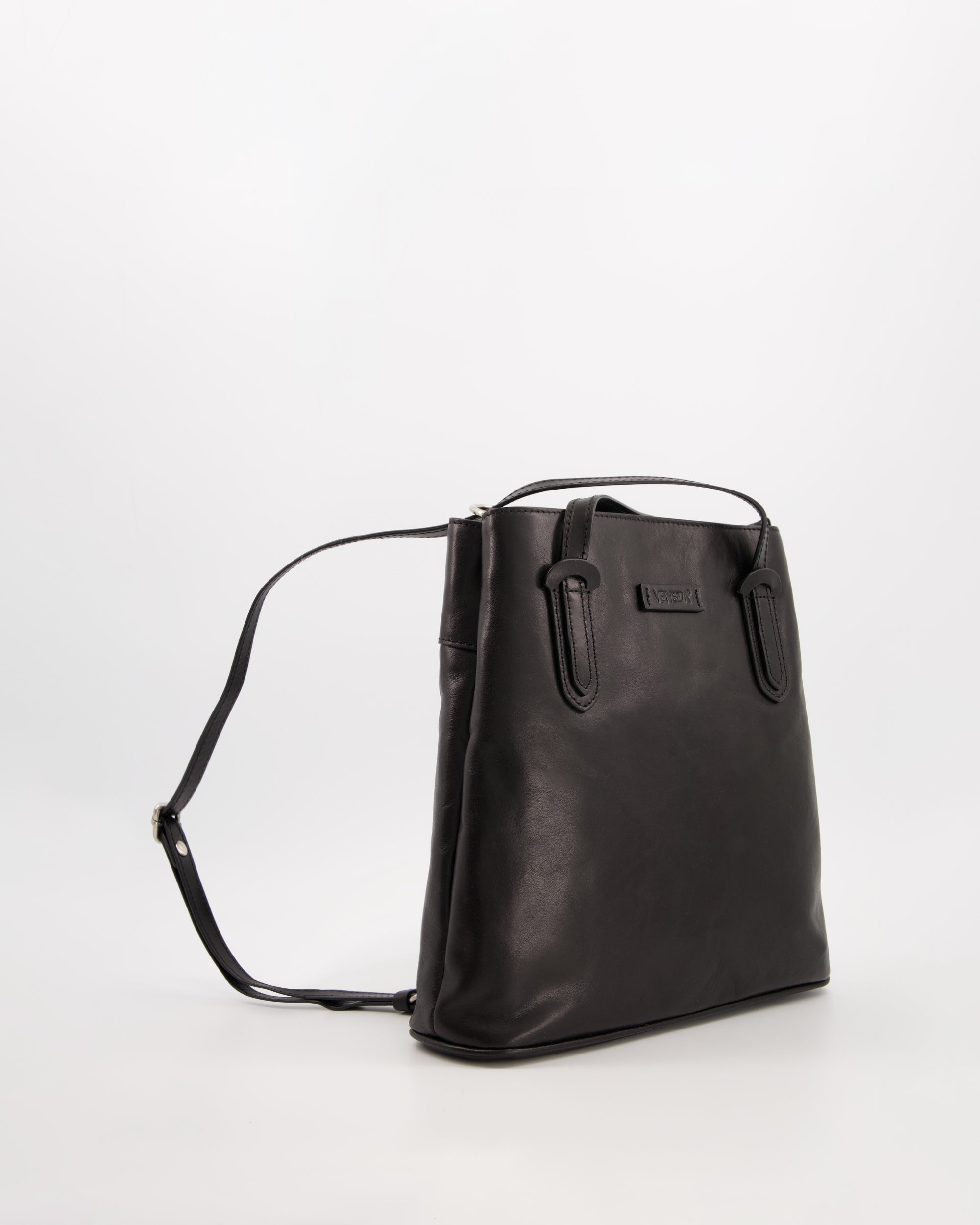 ELEGANT BLACK WOMEN'S BACKPACK VENEZIA TWO-CHAMBER NATURAL LEATHER Brand VENEZIA
