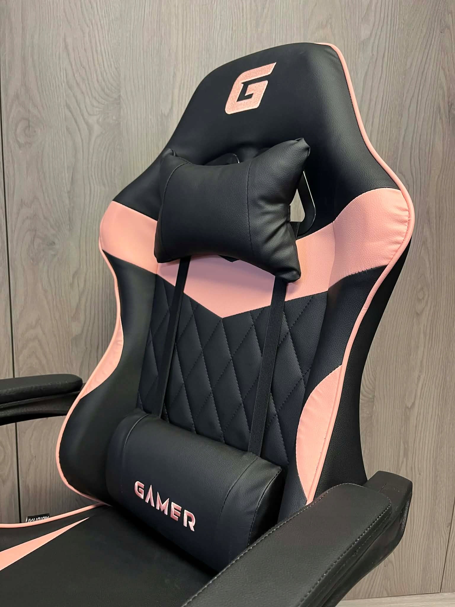 EVO Gaming Chair Swivel Faux Leather for Gaming Black Pink for Desk Furniture width 55 cm