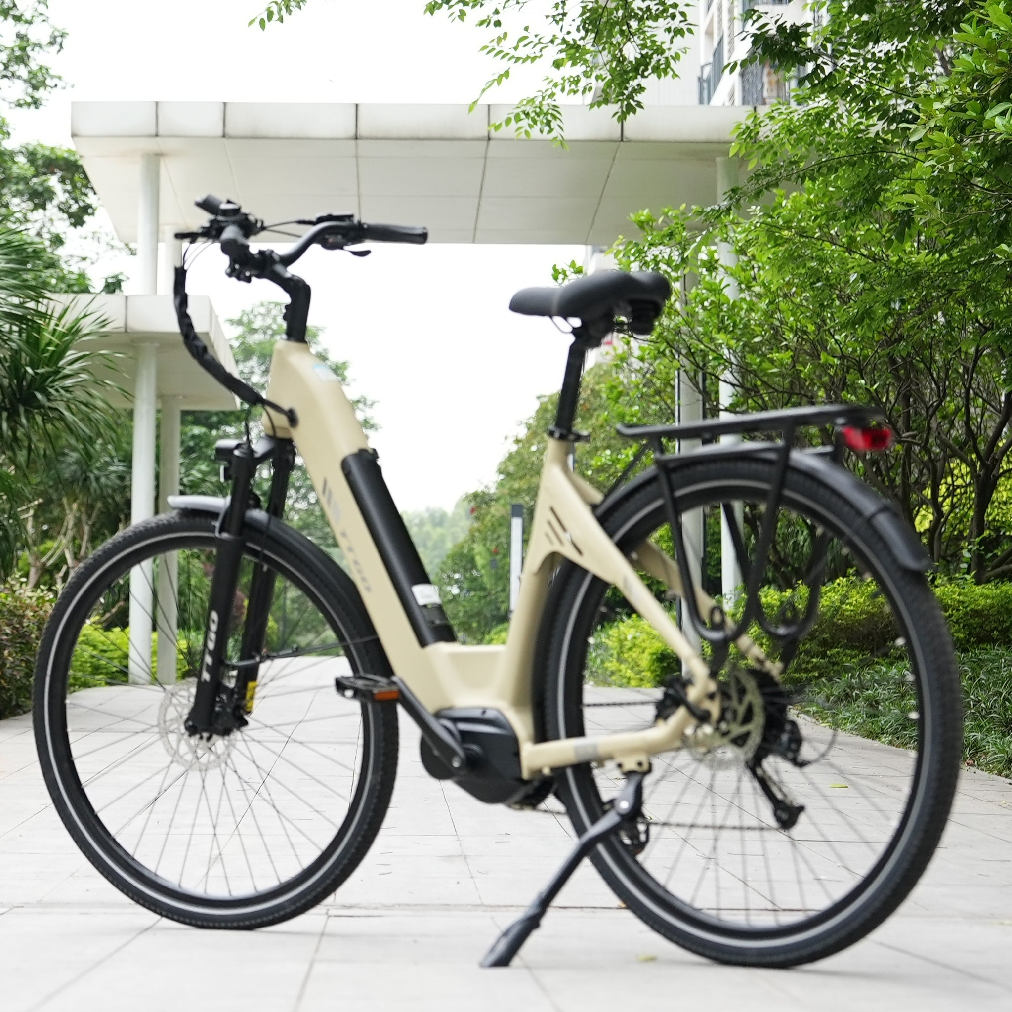 Electric Bike TTGO C7 SE 250W 18AH 25KM/H 130HP Mid-Mount Engine 28“ EU Packaging status original